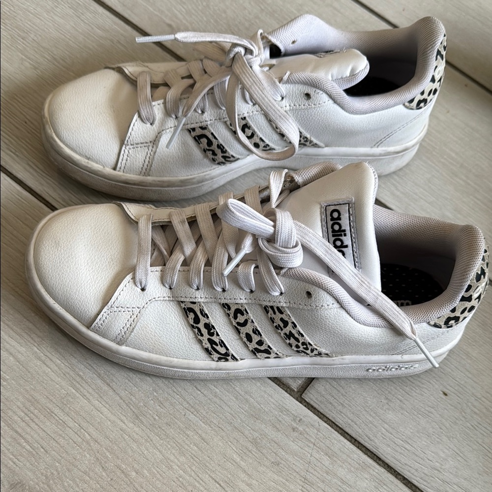 Adidas White and Black Sneakers